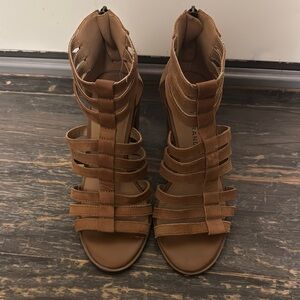 Lucky Brand Brown Heeled Sandals with Strappy Design